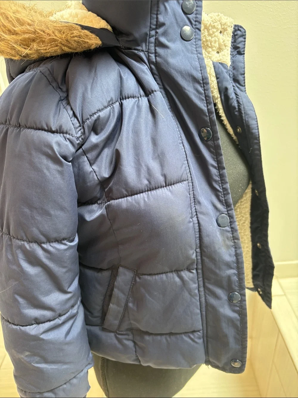 Old Navy Navy Blue Puffer Jacket with Faux-Fur Trim Hood M (8)